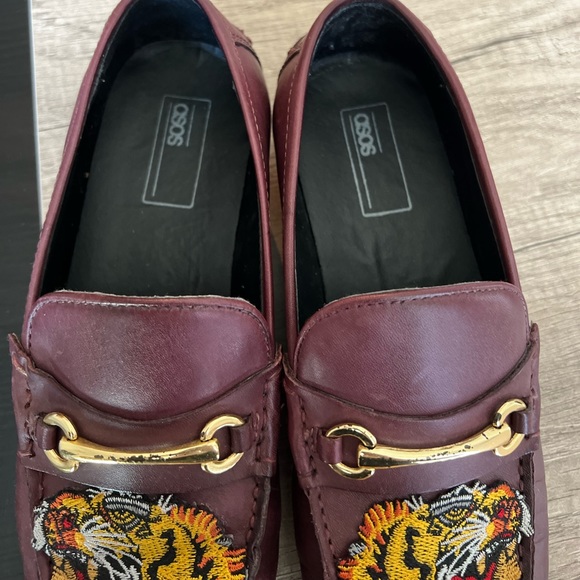 Customized Loafers - Picture 2 of 6
